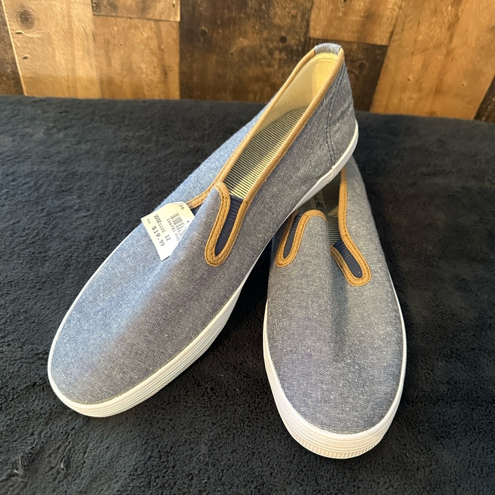American Eagle shoes